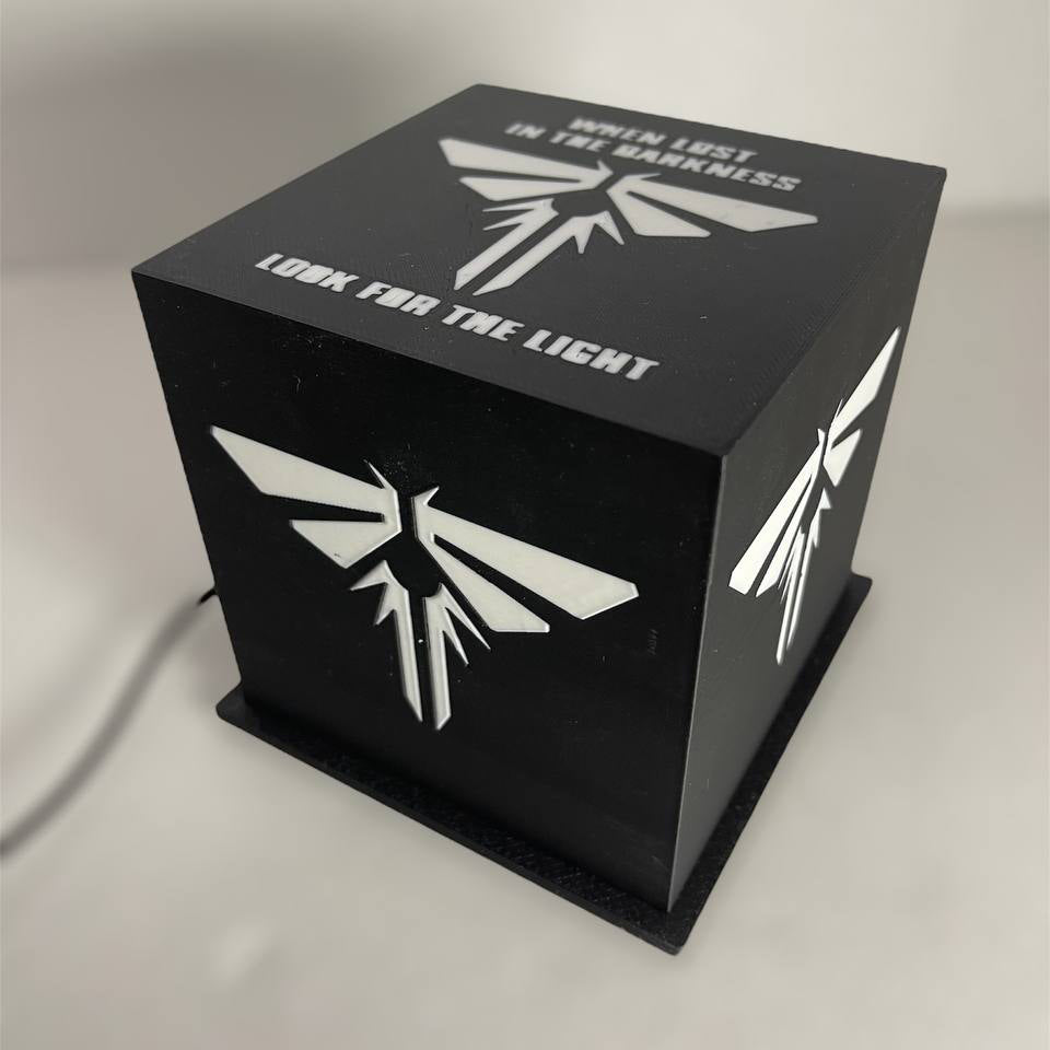 Look for the light - Table Lamp with adjustable light | THE LAST OF US