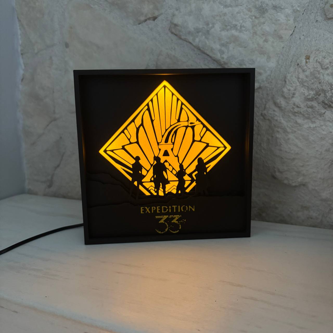 Lamp USB characters | Clair Obscur: Expedition 33