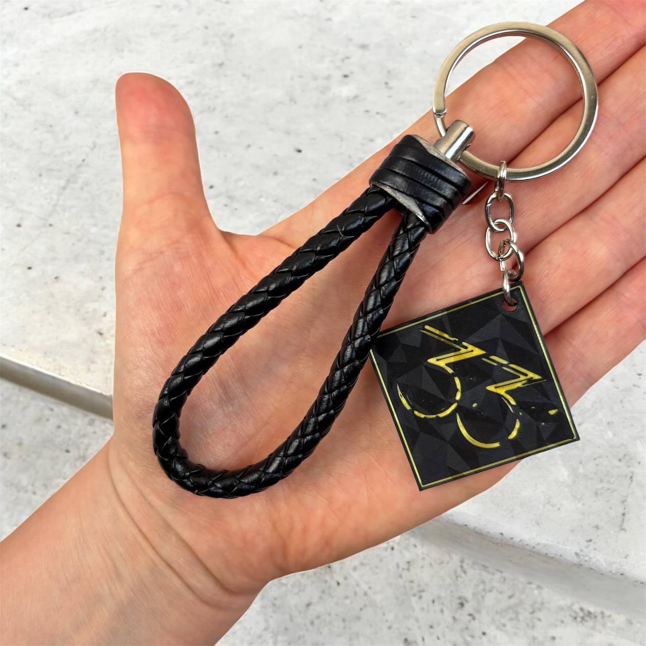 EXPEDITION 33 - Clair Obscure keychain