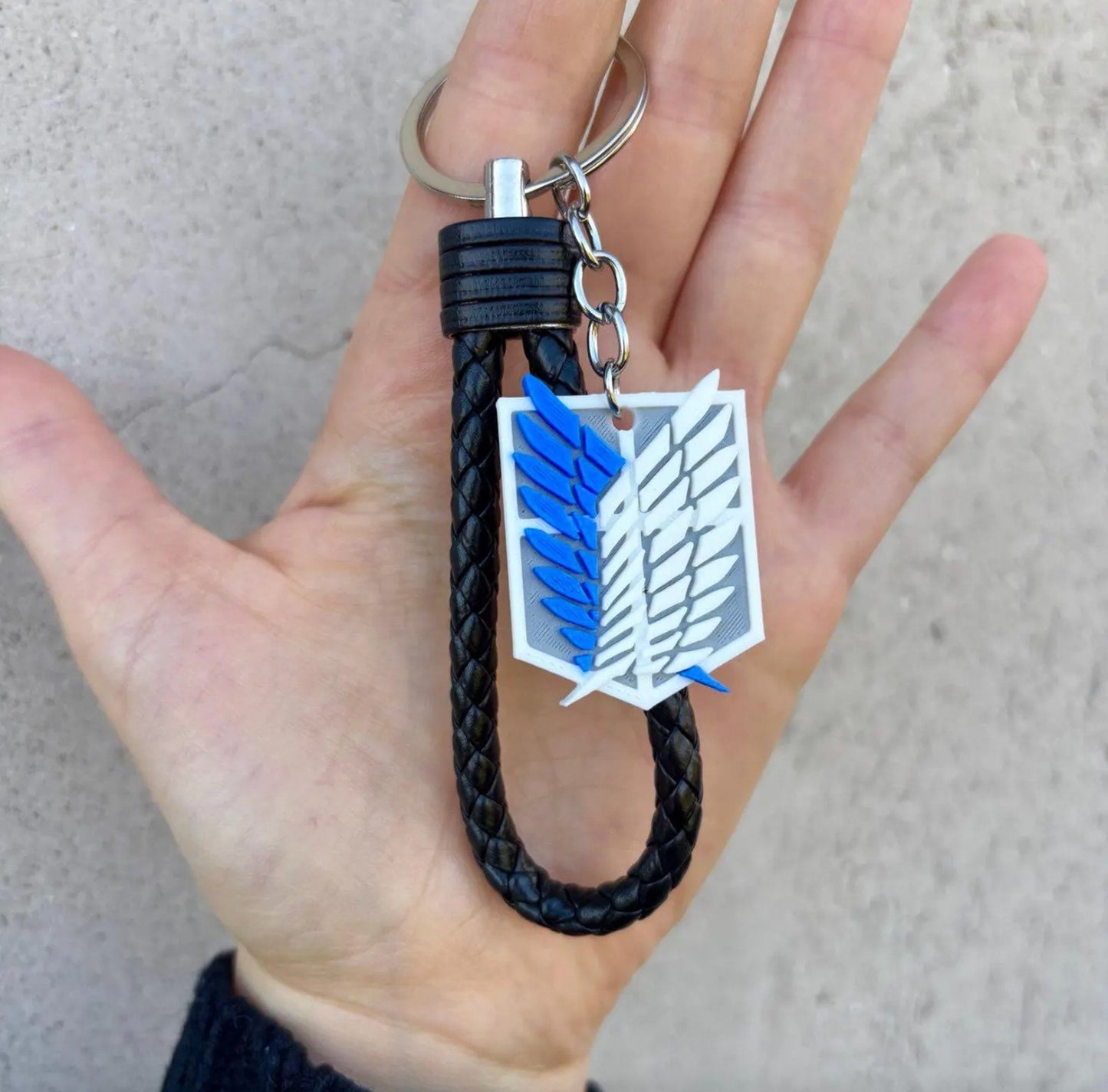 Wings of Freedom Keychain with Gift Box | ATTACK ON TITAN