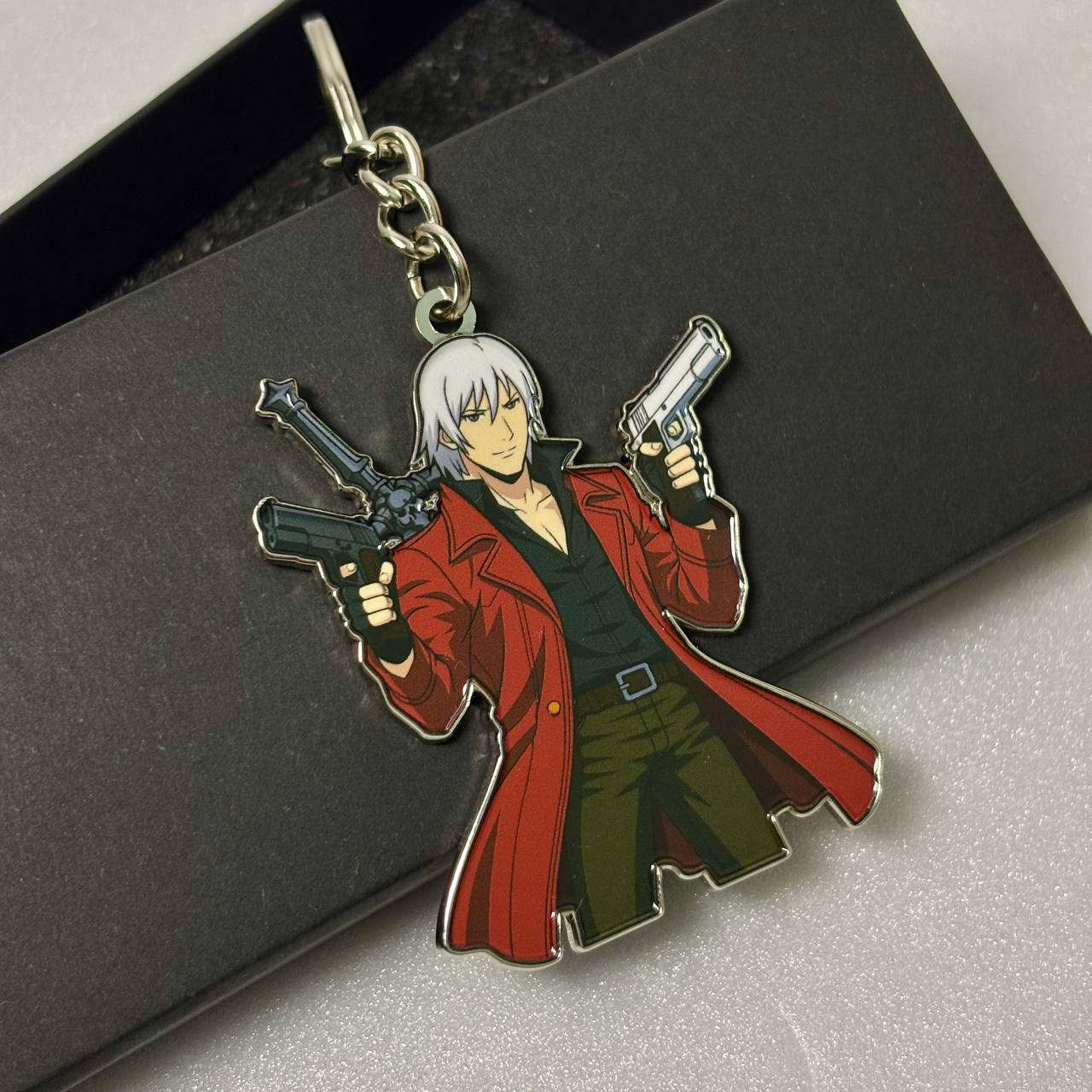Dante Keychain - DEVIL MAY CRY