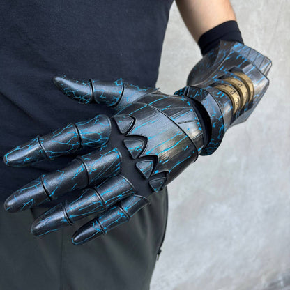 Gustave Wearable Arm Prop Replica | Clair Obscur: Expedition 33