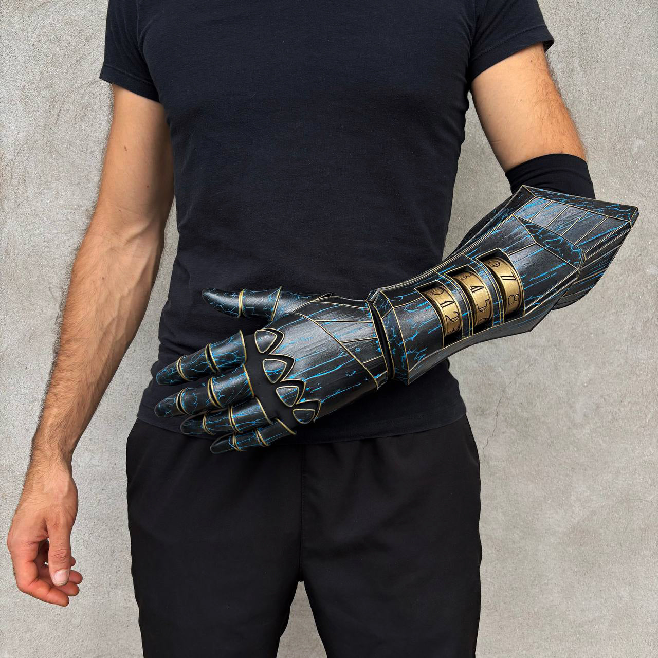 Gustave Wearable Arm Prop Replica | Clair Obscur: Expedition 33