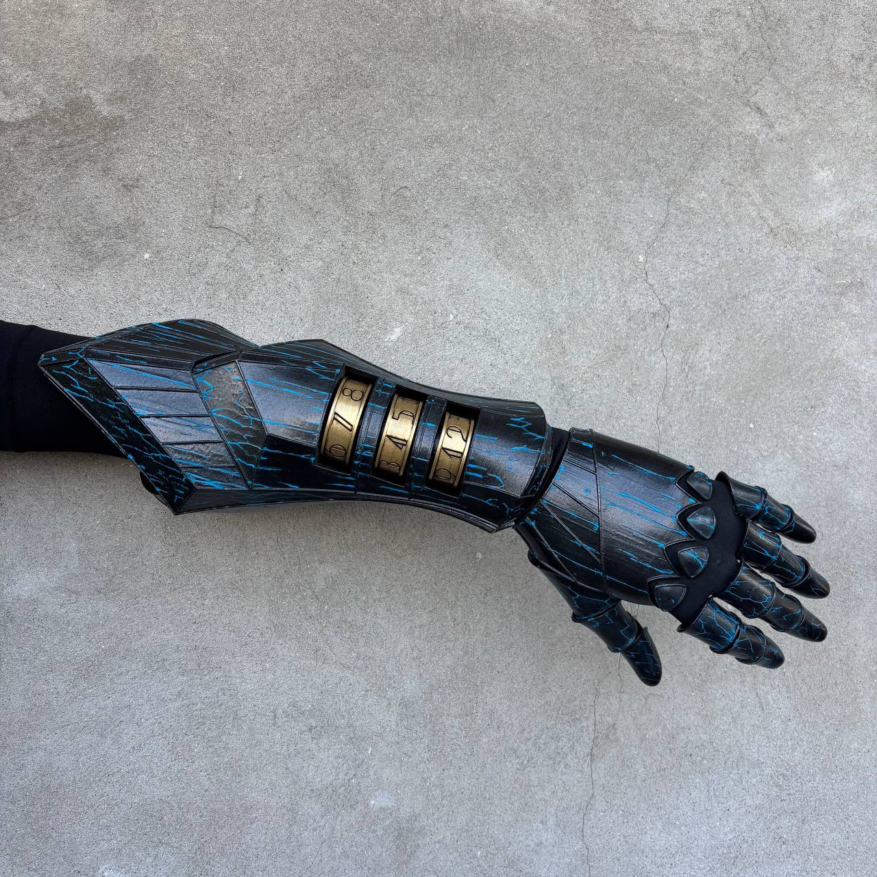 Gustave Wearable Arm Prop Replica | Clair Obscur: Expedition 33