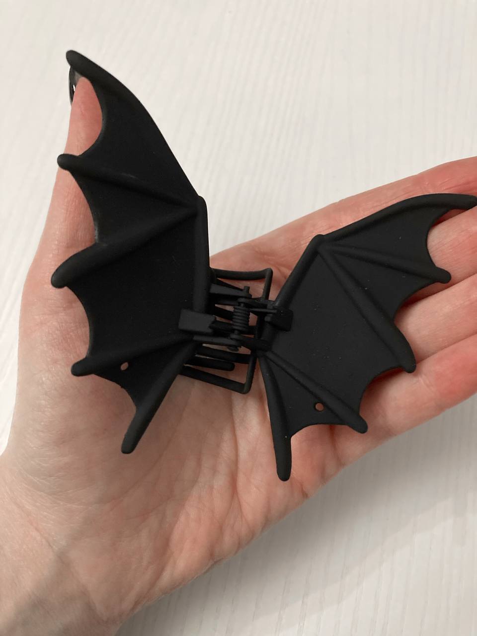 Gothic bat wings hair clip barrette alternative dark aesthetic hair accessory