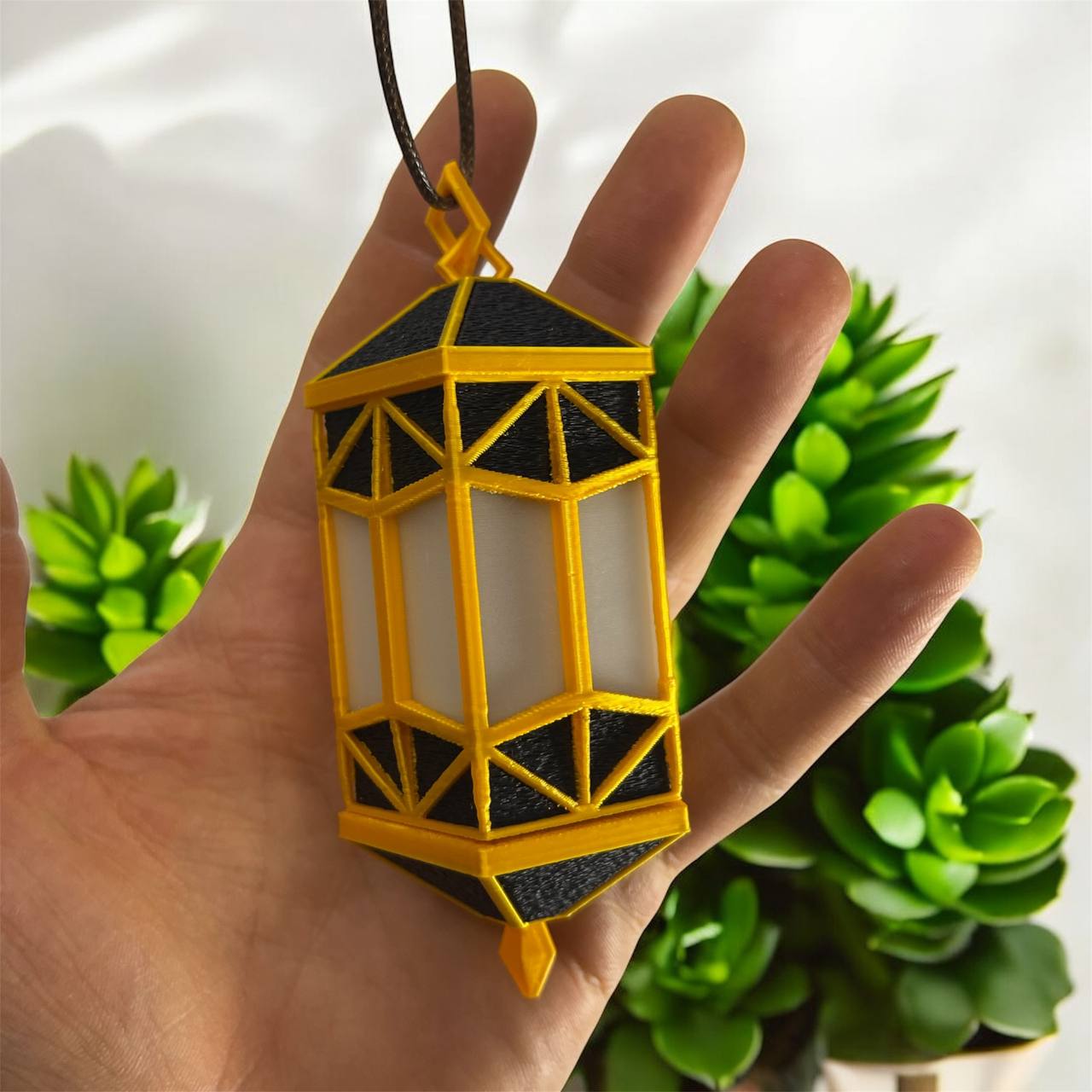 Gustave's lantern lumina converter  | Clair Obscur: Expedition 33