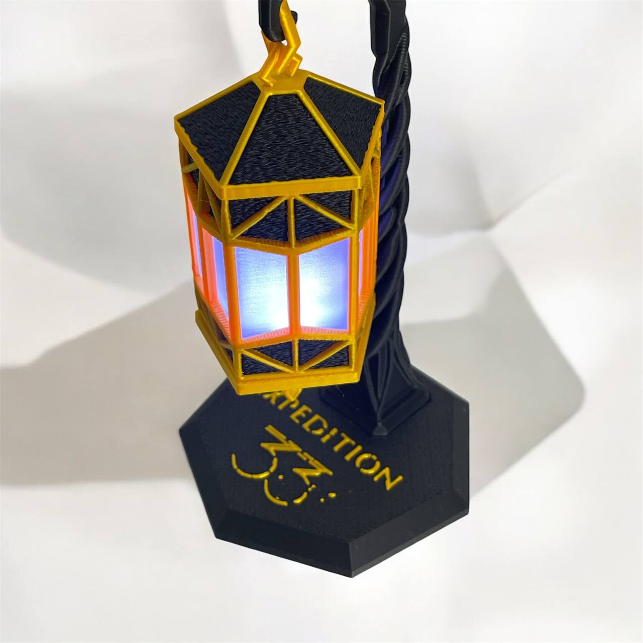 Gustave's lantern lumina converter  | Clair Obscur: Expedition 33
