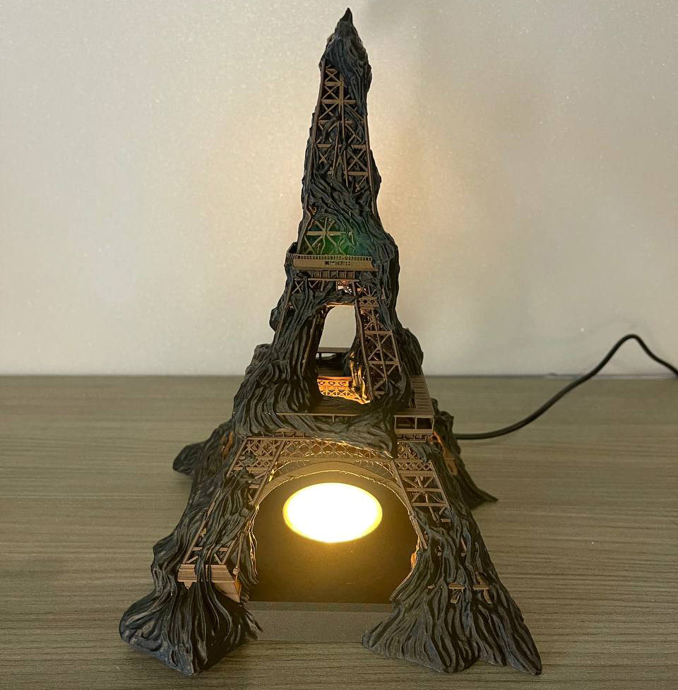 Eifell Tower - Endless Tower USB Led lamp | Clair Obscur: Expedition 33