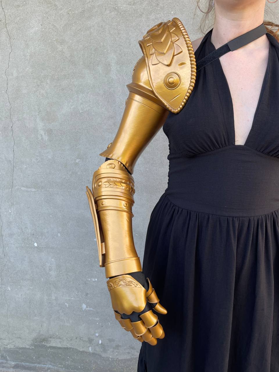 Malenia’s Prosthetic Arm – Replica Cosplay Armor, Wearable 1:1 Prop | ELDEN RING