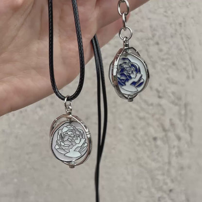 Necklace Keychain blue rose spinner | ARCANE