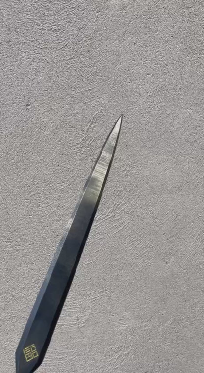 GUSTAVE-VERSO - Noahram Dagger | Clair Obscur: Expedition 33